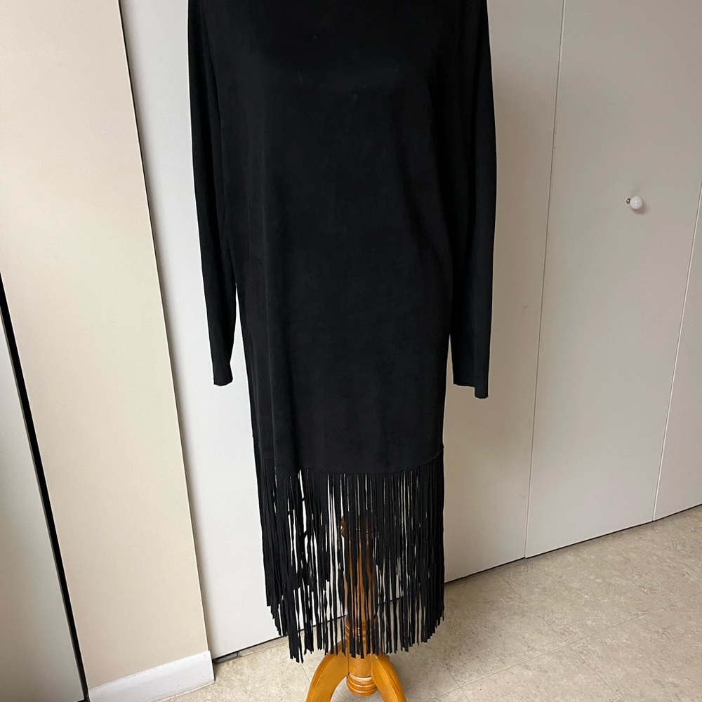 FRINGE FRINGE FRINGE. BLACK  faux suede fringe dress